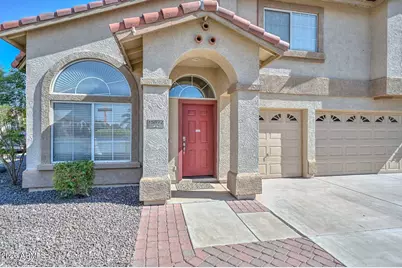 15872 W Calavar Road, Surprise, AZ 85379 - Photo 4