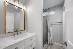 402 N 73rd St, Scottsdale, AZ 85257 - Photo 16