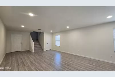 638 E Springfield Place, Chandler, AZ 85286 - Photo 4
