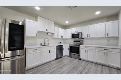 638 E Springfield Place, Chandler, AZ 85286 - Photo 8