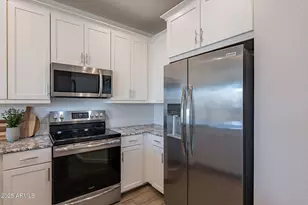 9835 E Wavelength Ave, Mesa, AZ 85212 - Photo 10