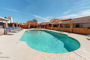 7643 E Sandalwood Dr, Scottsdale, AZ 85250 - Photo 24