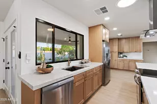 1019 E Watson Dr, Tempe, AZ 85283 - Photo 14