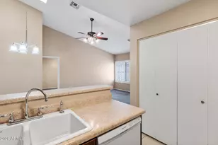 4449 E Vineyard Rd, Phoenix, AZ 85042 - Photo 12
