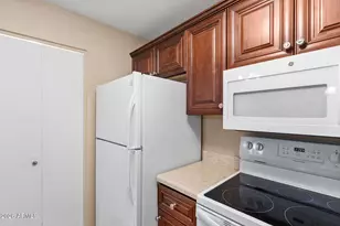 4449 E Vineyard Rd, Phoenix, AZ 85042 - Photo 10
