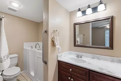 4449 E Vineyard Road, Phoenix, AZ 85042 - Photo 20
