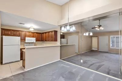 4449 E Vineyard Road, Phoenix, AZ 85042 - Photo 6