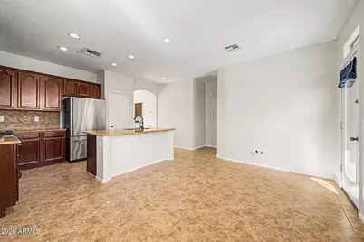 21005 W Court Street, Buckeye, AZ 85396 - Photo 6