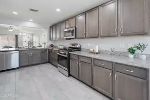 18424 W Getty Dr, Goodyear, AZ 85338 - Photo 8