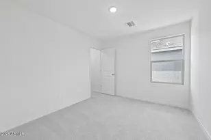 5899 E Hornblende Wy, San Tan Valley, AZ 85143 - Photo 6