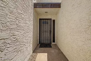 1529 S River Dr, Tempe, AZ 85281 - Photo 8
