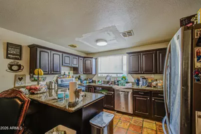 5014 W Catalina Drive, Phoenix, AZ 85031 - Photo 8