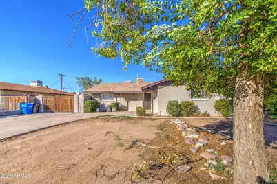 5014 W Catalina Drive, Phoenix, AZ 85031 - Photo 4