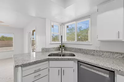 9602 E Sherwood Way, Sun Lakes, AZ 85248 - Photo 12