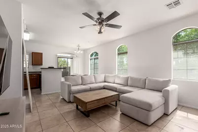 336 N 168th Drive, Goodyear, AZ 85338 - Photo 2