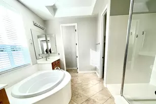 2289 E Aster Dr, Chandler, AZ 85286 - Photo 10