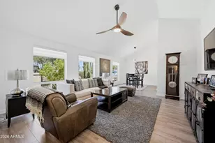 3529 E Cannon Dr, Phoenix, AZ 85028 - Photo 6