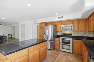 1621 E Northshore Dr, Tempe, AZ 85283 - Photo 8