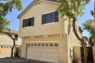 92 E Palomino Dr, Gilbert, AZ 85296 - Photo 2