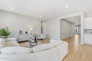 11256 E Utopia Ave E, Mesa, AZ 85212 - Photo 4