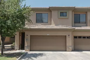 705 W Queen Creek Rd, Chandler, AZ 85248 - Photo 1