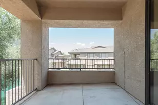 705 W Queen Creek Rd, Chandler, AZ 85248 - Photo 22