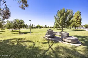 1913 E La Vieve Ln, Tempe, AZ 85284 - Photo 40
