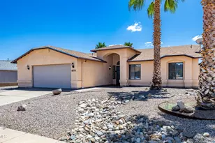 2884 S Suncrest Dr, Sierra Vista, AZ 85650 - Photo 2