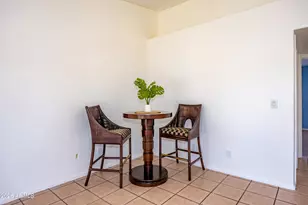 2884 S Suncrest Dr, Sierra Vista, AZ 85650 - Photo 10