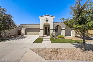 22496 E Munoz St, Queen Creek, AZ 85142 - Photo 2