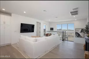 2121 W Sonoran Desert Dr, Phoenix, AZ 85085 - Photo 4