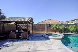 17749 W Andora St, Surprise, AZ 85388 - Photo 32