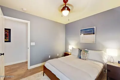 4320 E Vista Bonita Drive, Phoenix, AZ 85050 - Photo 8