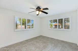 2801 E Mercer Ln, Phoenix, AZ 85028 - Photo 26