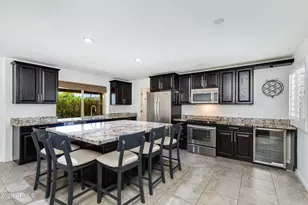 2801 E Mercer Ln, Phoenix, AZ 85028 - Photo 6