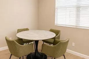 21007 N 58th Pl, Phoenix, AZ 85054 - Photo 12