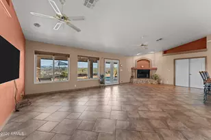 90 W Turtleback Ln, Wickenburg, AZ 85390 - Photo 14