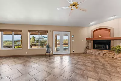 90 W Turtleback Lane, Wickenburg, AZ 85390 - Photo 14
