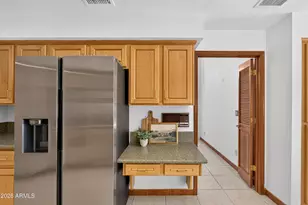 7513 E Clinton St, Scottsdale, AZ 85260 - Photo 28