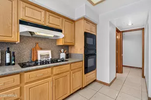 7513 E Clinton St, Scottsdale, AZ 85260 - Photo 24
