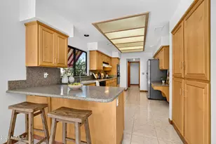 7513 E Clinton St, Scottsdale, AZ 85260 - Photo 22