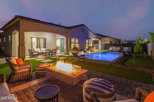 4061 S Emerald Dr, Chandler, AZ 85249 - Photo 4