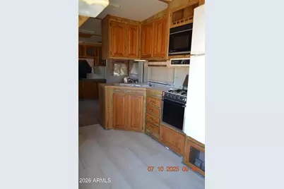 677 S Warner Drive #3, Apache Junction, AZ 85120 - Photo 4