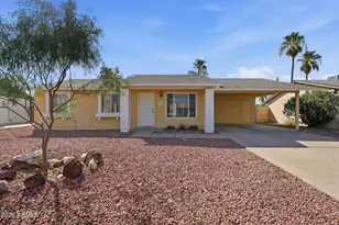 3427 E Helena Dr, Phoenix, AZ 85032 - Photo 1