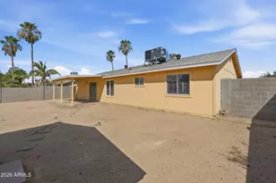3427 E Helena Dr, Phoenix, AZ 85032 - Photo 12