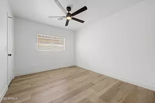 9106 N 80th Ln, Peoria, AZ 85345 - Photo 14