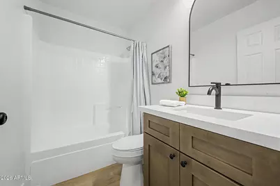 9106 N 80th Lane, Peoria, AZ 85345 - Photo 16