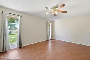 19201 N Concho Cir, Sun City, AZ 85373 - Photo 14