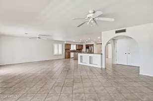 19201 N Concho Cir, Sun City, AZ 85373 - Photo 24