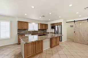 19201 N Concho Cir, Sun City, AZ 85373 - Photo 26